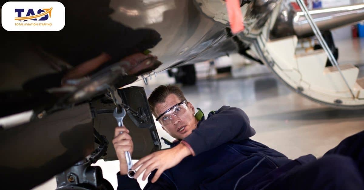 Rising Demand for AOG Aircraft Mechanics: Opportunities in the Aviation Industry